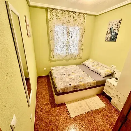 Casa Di Mateo With Garden View And Swimming Pool Appartement Torrevieja Buitenkant foto