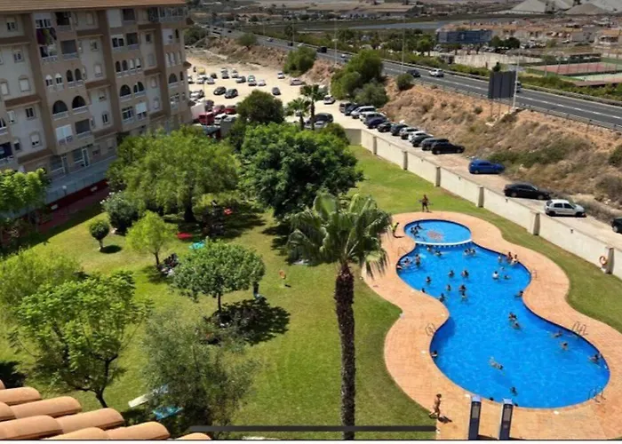 Casa Di Mateo With Garden View And Swimming Pool