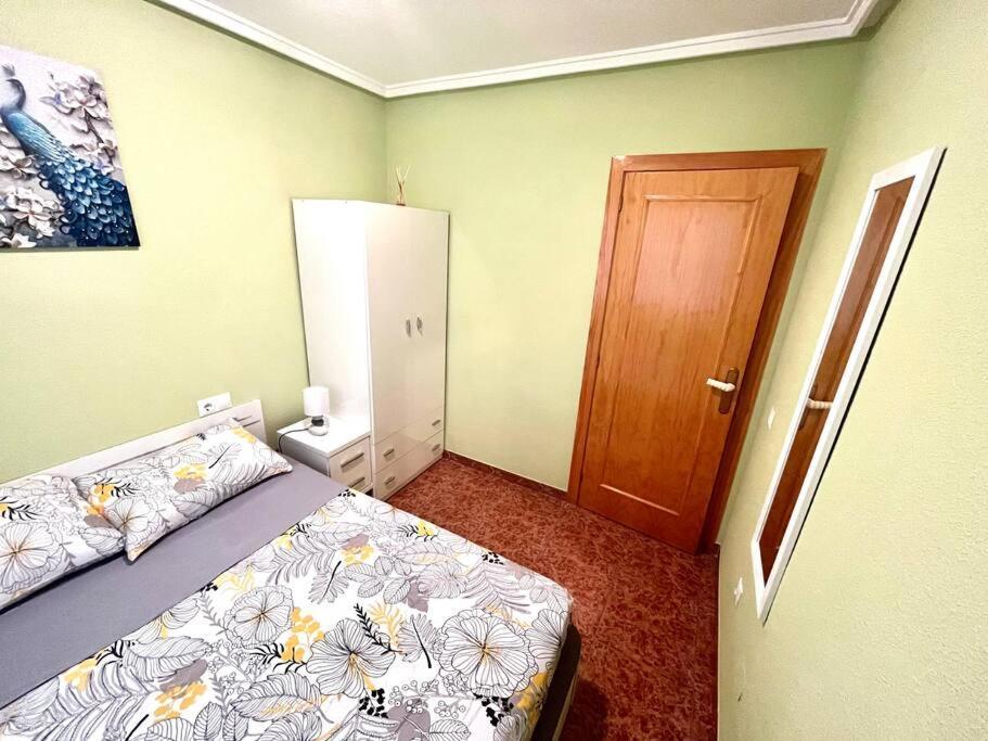 Casa Di Mateo With Garden View And Swimming Pool * Torrevieja
